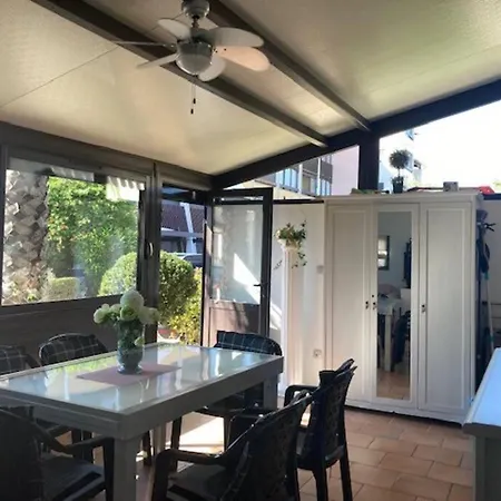 53, Port Venus Au Village Naturiste * 阿格德